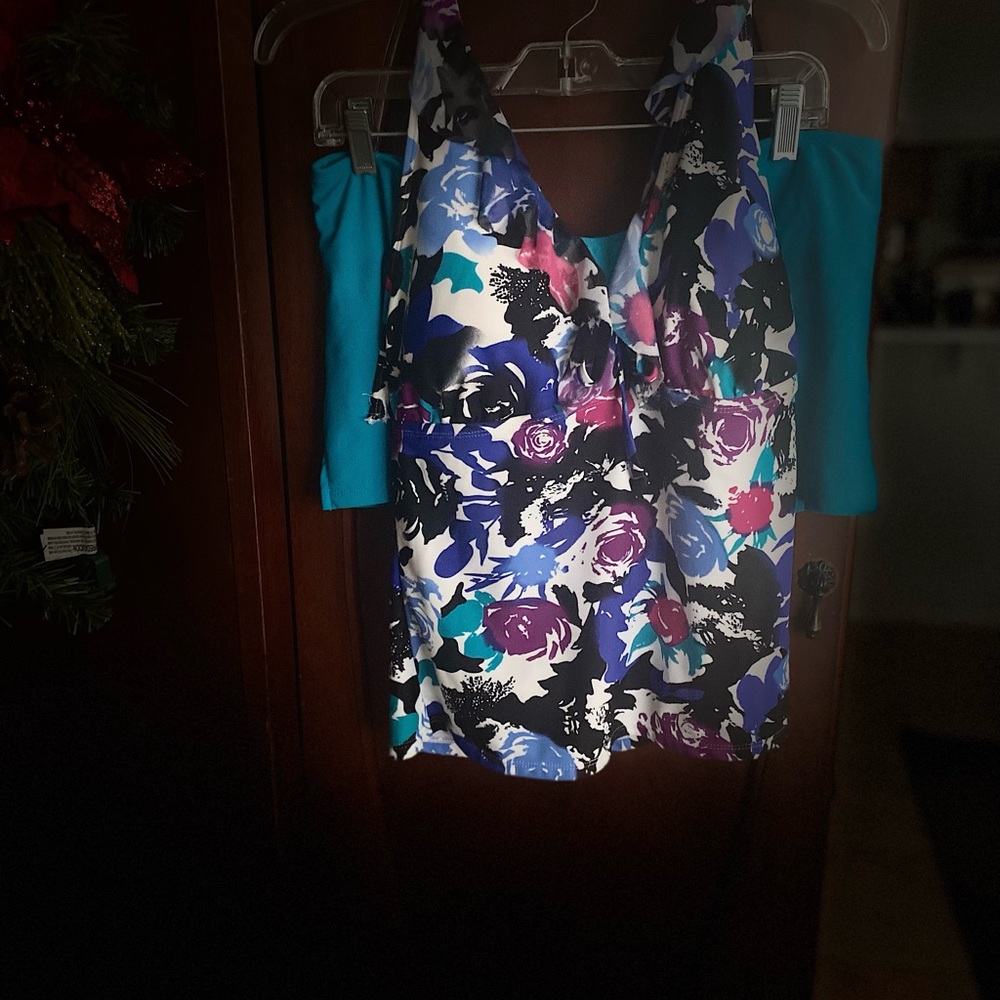 Vibrant Floral Swimsuit with Teal Overlay - Picture 2 of 3